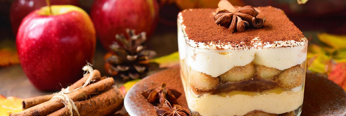 Saisonale Getränke und Desserts